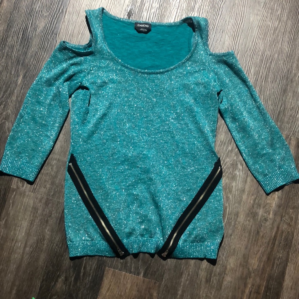 Women’s Bebe Sparkly Cold Shoulder Blouse Sz L